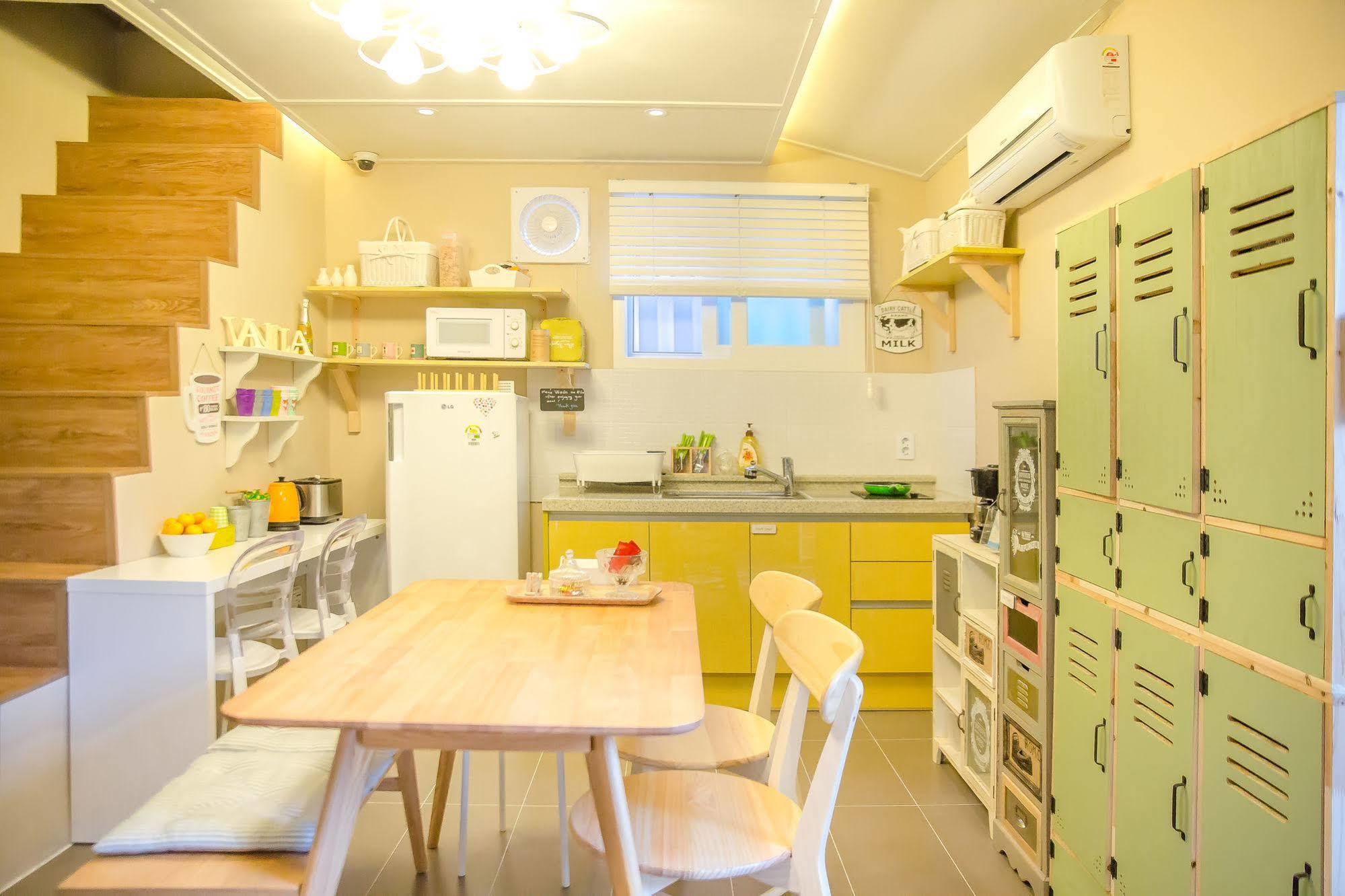 Hostel Vanilla 1 Dongdaemun Seul Dış mekan fotoğraf